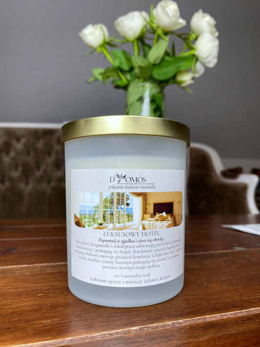 Świeca zapachowa naturalna "Luksusowy hotel" 280 ml